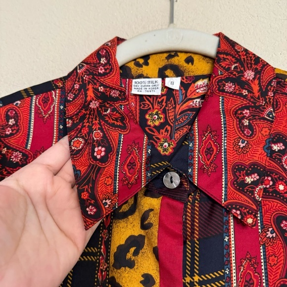 Vintage Silk Blouse Cheetah Floral Animal Print Size 8 MADE KOREA - Picture 5 of 15